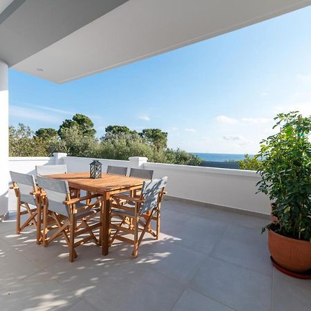 Rizes Seaside Homes Vromonerion Exterior photo