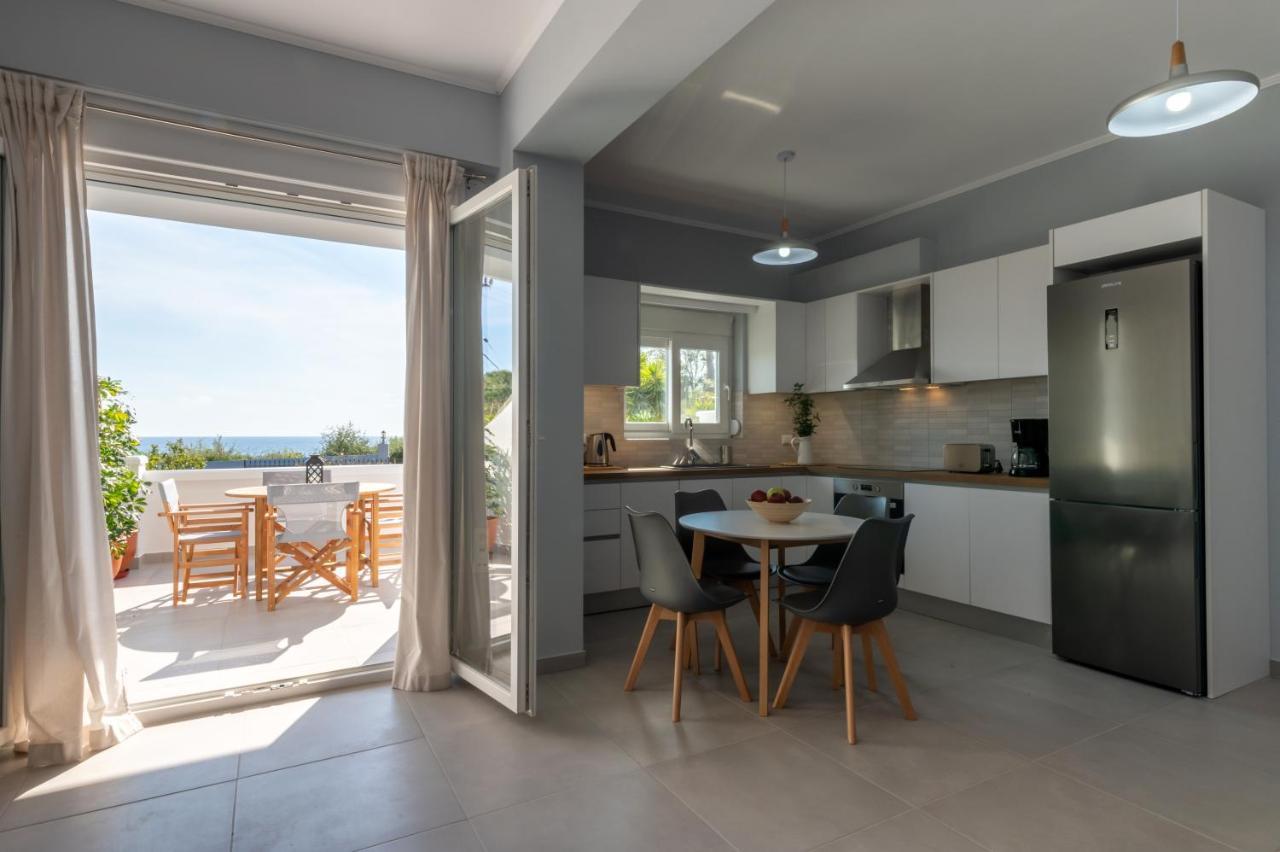 Rizes Seaside Homes Vromonerion Exterior photo